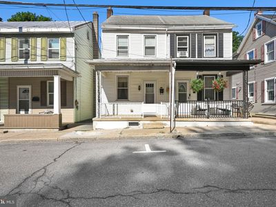 637 N Garfield Ave