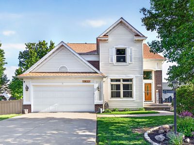 7422 Dakota Cir