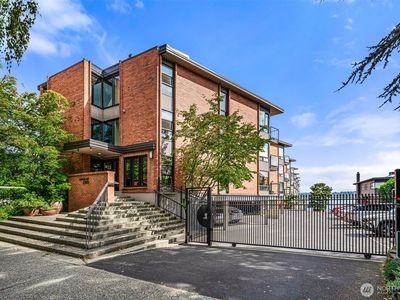 2360 43rd Avenue E #302
