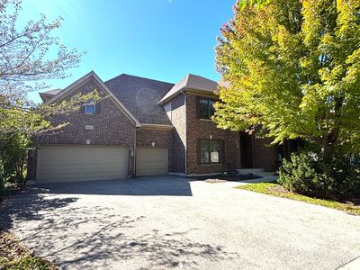 3601 Wetlands Dr