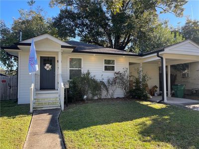 605 Henry Landry Ave