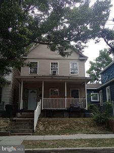 350 Raleigh St SE