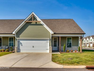 428 Creekside Way