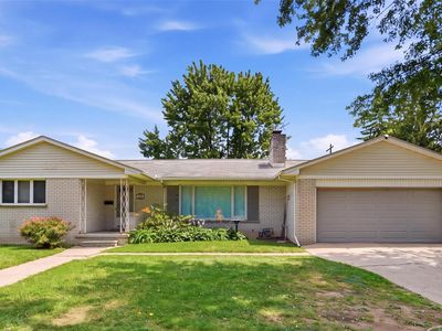 240 E Huron River Dr