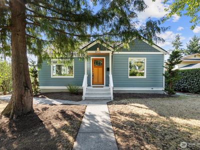 6431 Beacon Avenue S