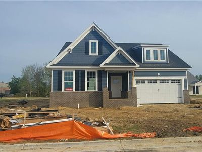 8 Apron Dr