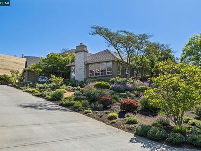 680 Quail Crest Dr