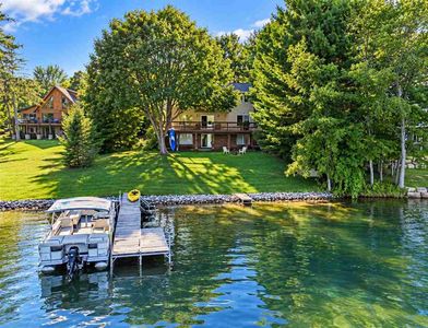 5790 Six Mile Lake Rd