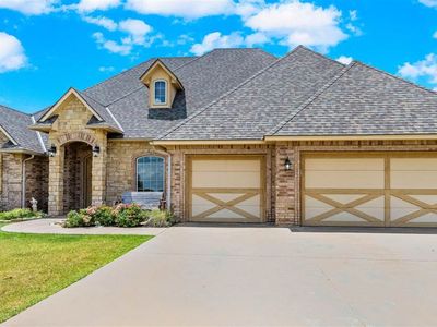 1005 Hummingbird Dr