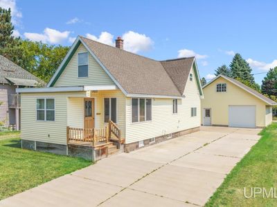 Property at 413 Birch St, Kingsford, MI
