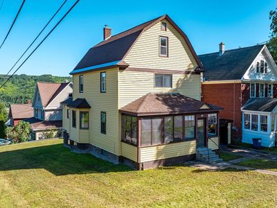 200 E Douglass Ave