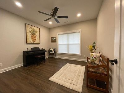 1185 Elk Creek Rd