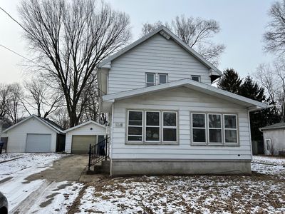 1216 N Roosevelt Ave