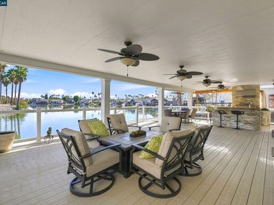 825 Discovery Bay Blvd
