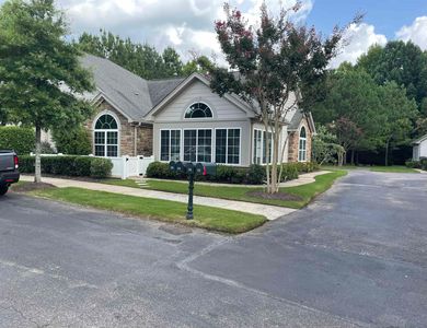 310 Stonevillage Dr E #9
