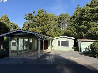 1600 Rhododendron Dr Space 278