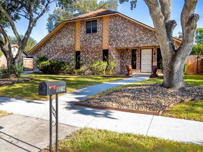 9314 Evening Star Ln