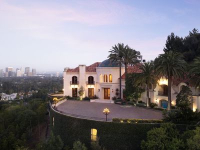 10066 Cielo Dr