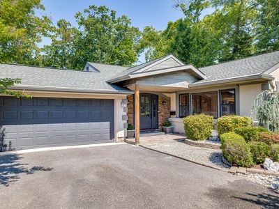 25 Woodside Ln
