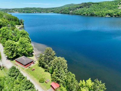 140 Lakeside Lane