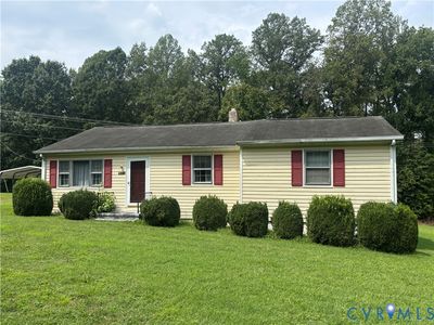 1623 W Chapel Dr