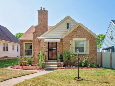 4151 North 46th STREET