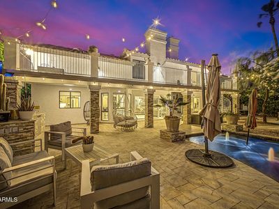 1734 E QUEEN PALM Drive