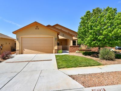 11031 Esmeralda Dr NW