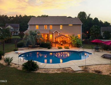 253 Winding Oak Way