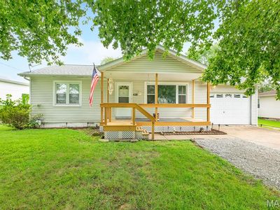 438 W Rosedale Dr