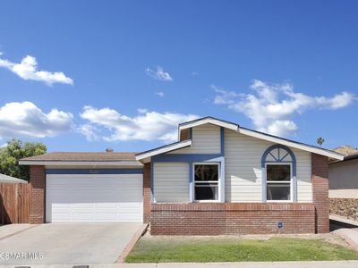 32055 Emerald Ln