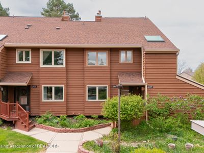 2457 S Wild Blossom Ct
