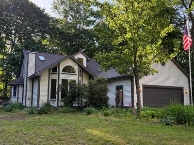 13462 Lakeshore Dr