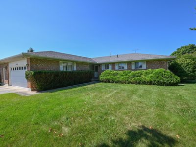 670 Edgefield Dr