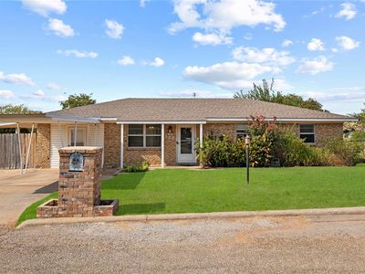 120 Ridgeline Dr