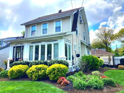 45 Eggert Ave