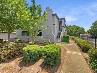 5201 Laguna Oaks Dr UNIT 5