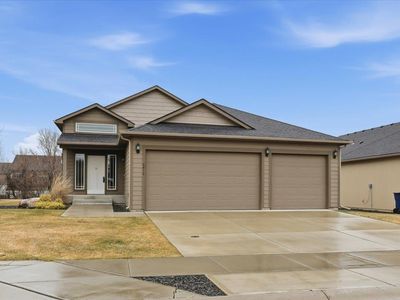 8416 N Summerhill Ln