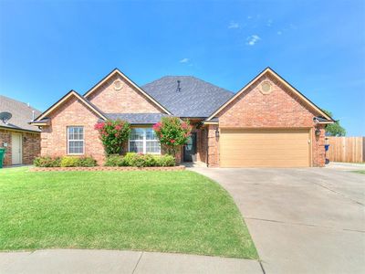12201 Heathfield Ln