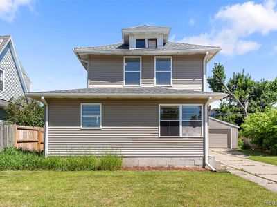 218 W Greenlawn Ave