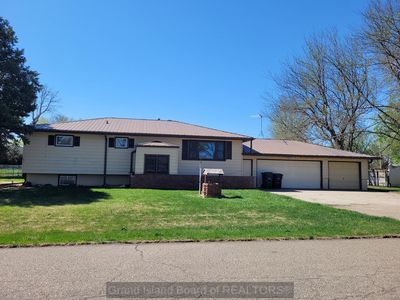Property at 4035 Edna Dr, Grand Island, NE