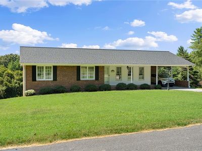 329 Henderson Dr
