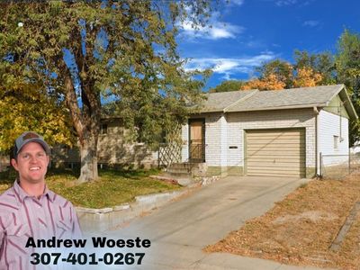 216 E 29th Ave