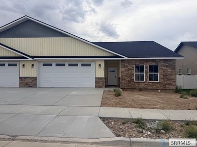 172 Kiana Ave
