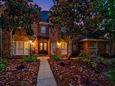 2196 Turtle Creek Ln E