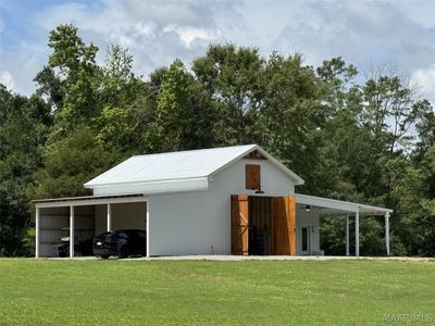 840 Shamrock Rd