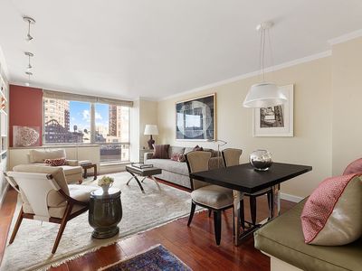 1965 Broadway APT 14C