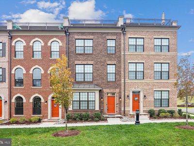 625 Leigh Way
