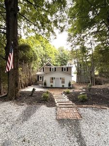 Property at 12 Ryefield Rd, Fitchburg, MA