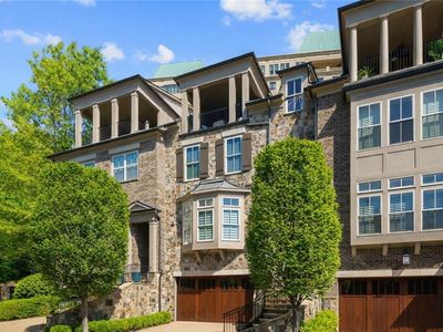 2763 Paces Lookout Ln SE